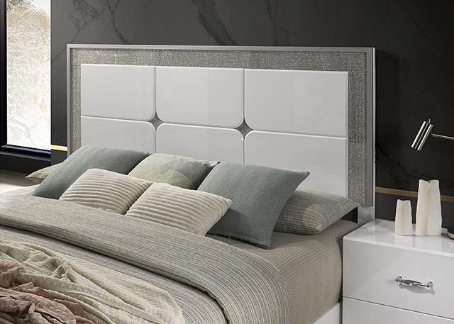 Stoholm E.King & Queen Bed